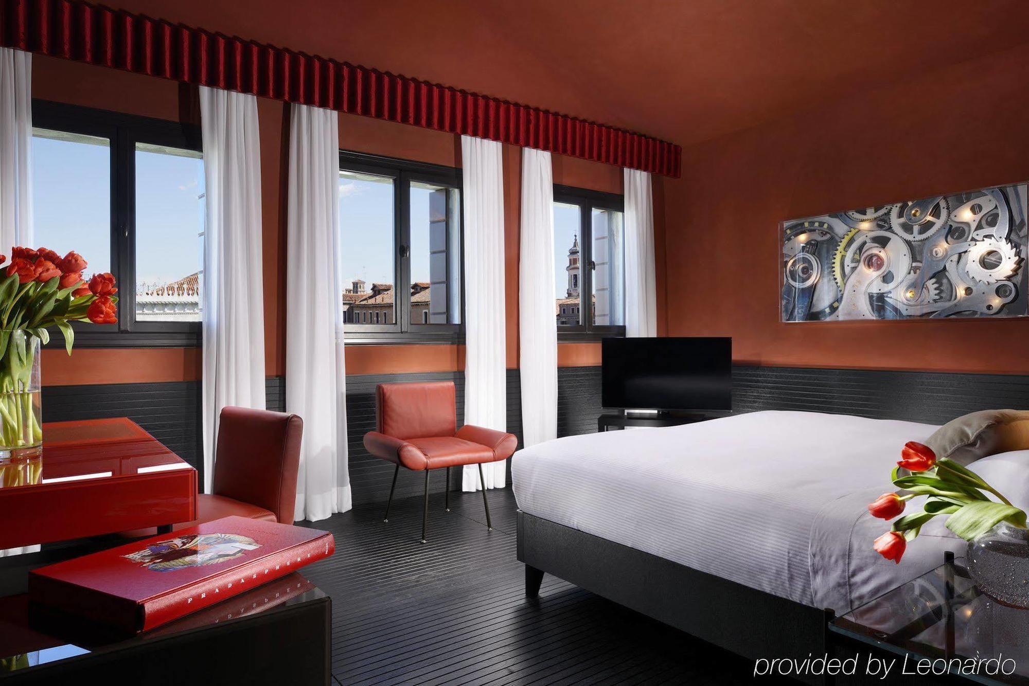Hotel L'Orologio Venezia - Wtb Hotels Екстериор снимка